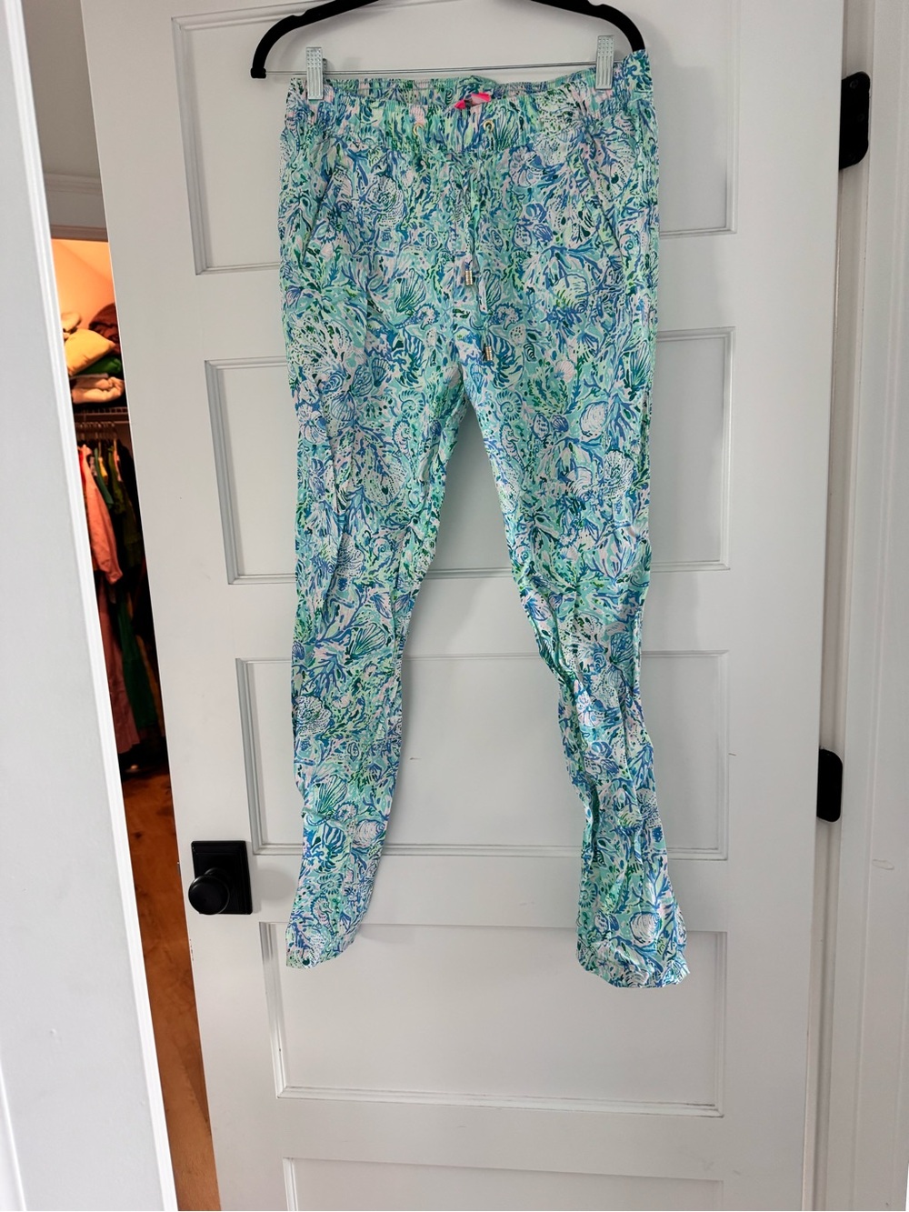 Lilly Pulitzer linen capris